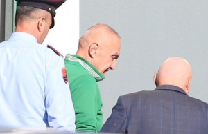 Ish-Presidenti Ilir Meta, mbetet në burg përgjatë verës 2025.