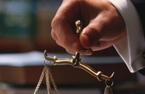 Njëri jashtë, tjetri brenda – Salianji i lirë, Veliaj mbetet në qeli