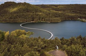Belgjikë, një shteg biçikletash që “lundron” mbi ujë