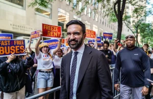 Nga emigrant në kryebashkiak – historia që po frymëzon New York-un