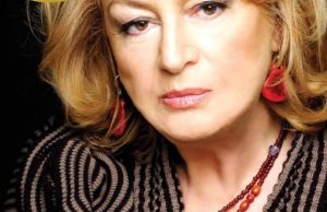 Elena Kadare: Një zë që ngrihet i vetëm pas heshtjes